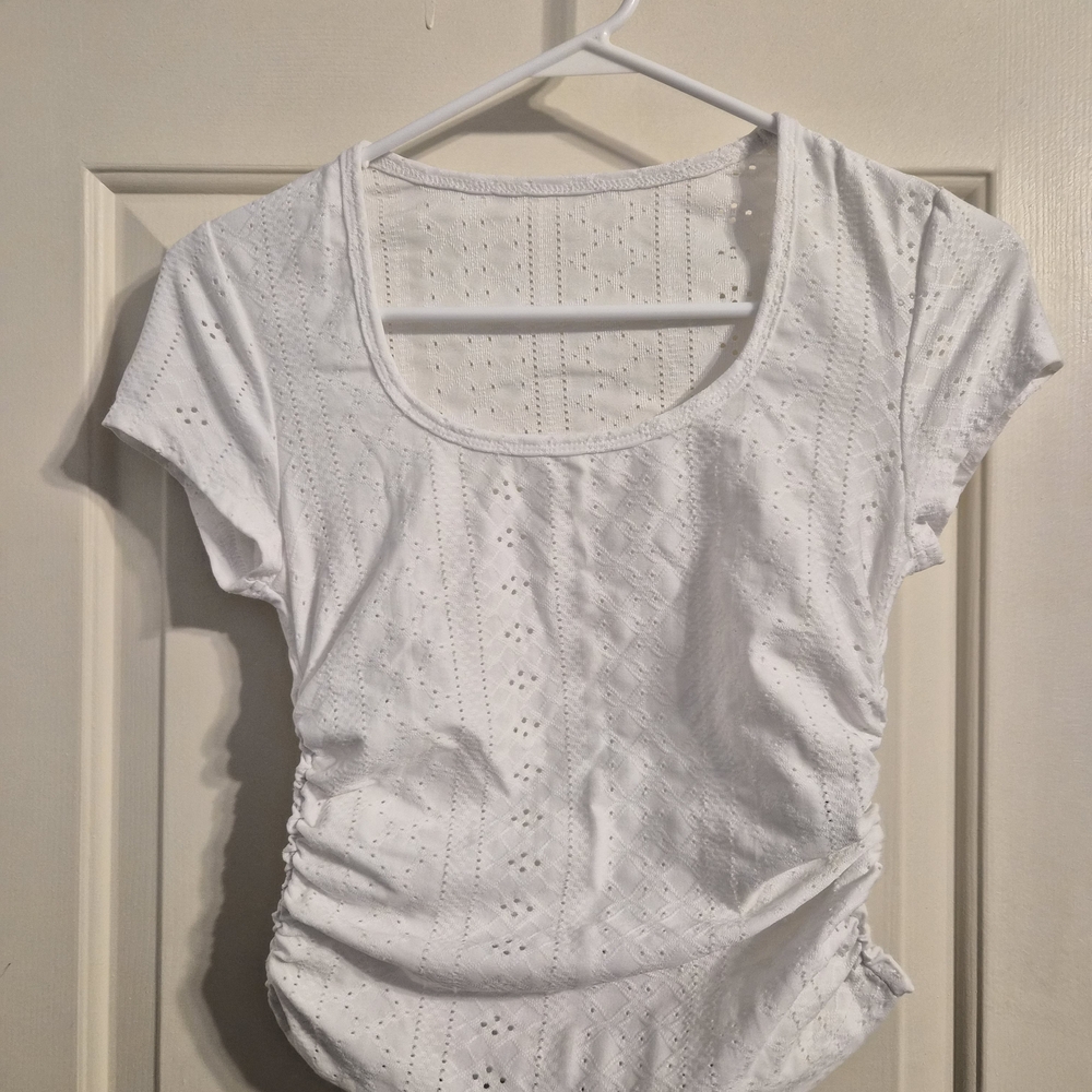 SHEIN White Eyelet Short Sleeve Top